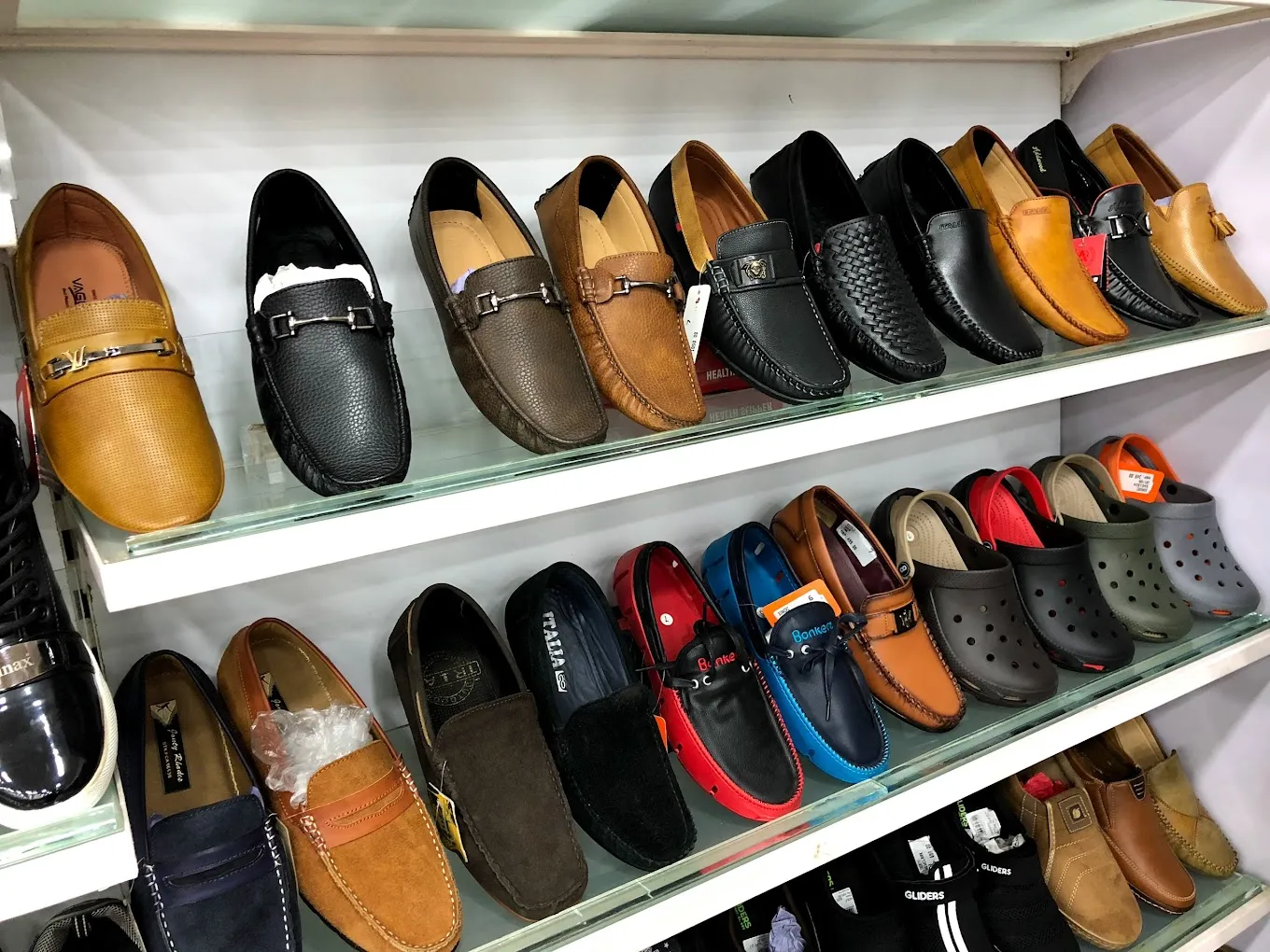 Italia Shoes